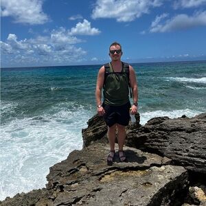 Meet your Posher, Evan